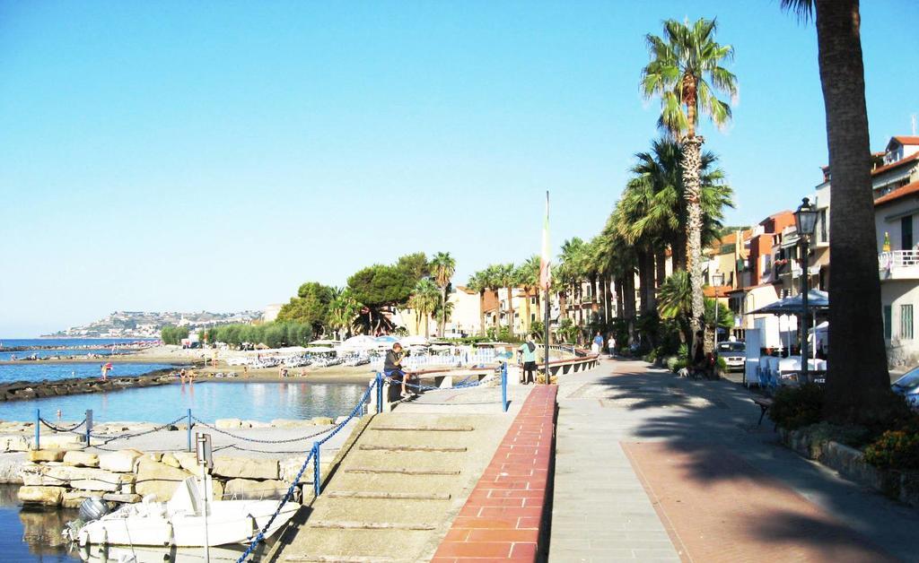 Nino Bixio Apartment Riva Ligure Eksteriør bilde