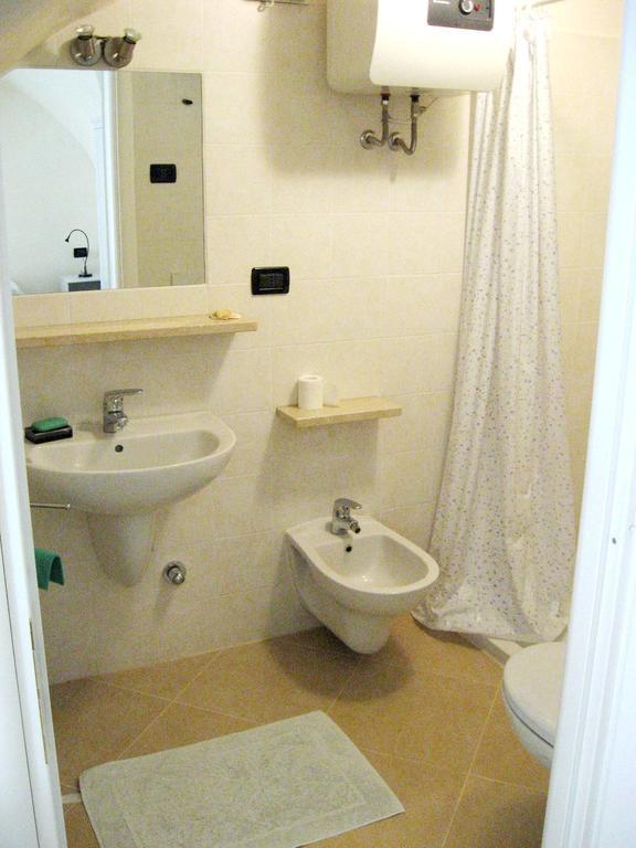 Nino Bixio Apartment Riva Ligure Eksteriør bilde